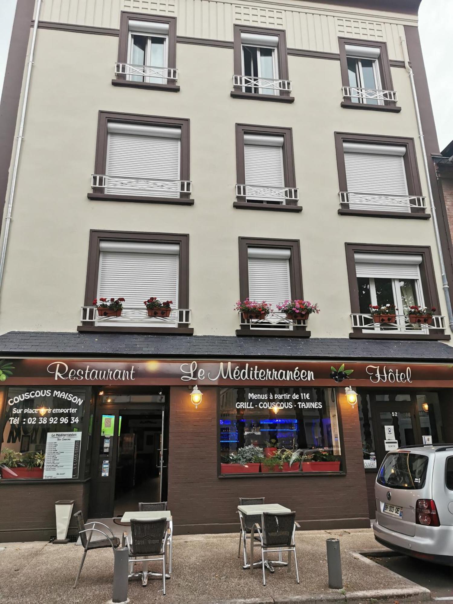 Le Mediterraneen Montargis Exterior foto